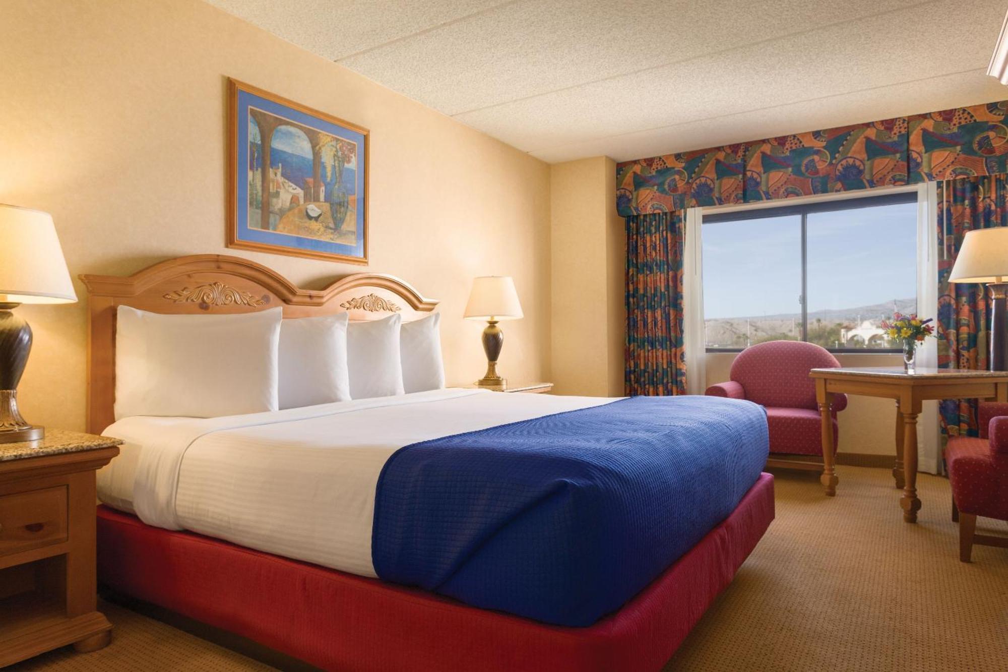 Harrah's & Casino Resort