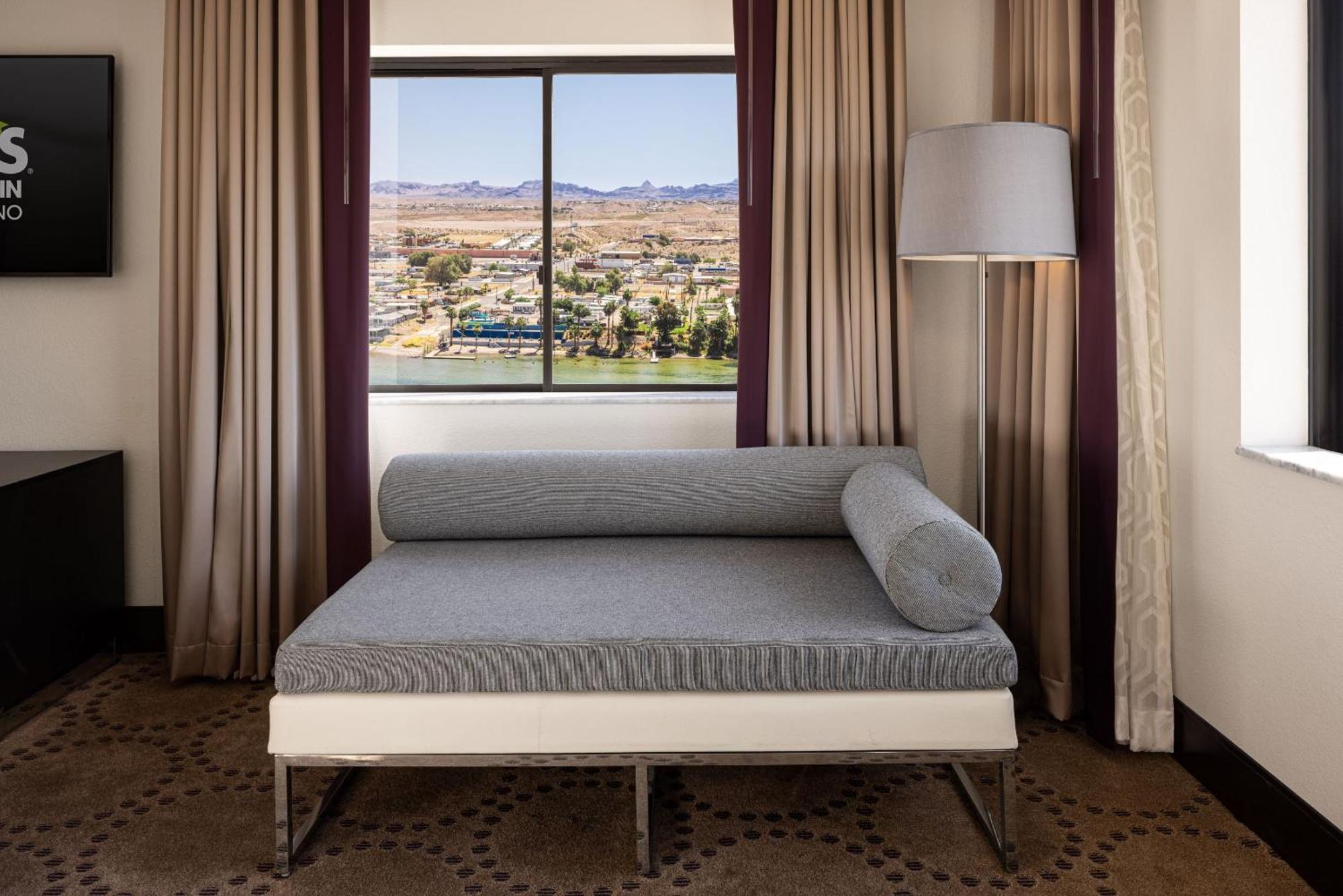 Harrah's & Casino Resort